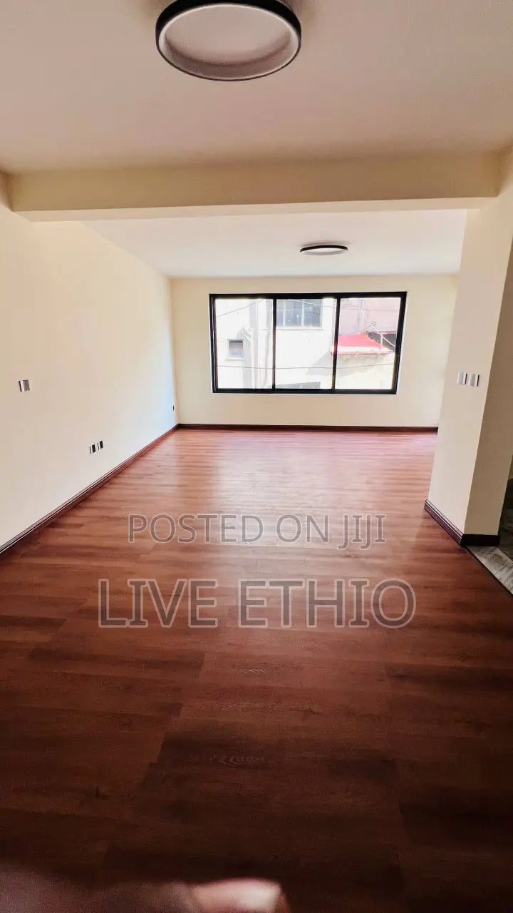 3bdrm House in Nifas Silk-Lafto for rent