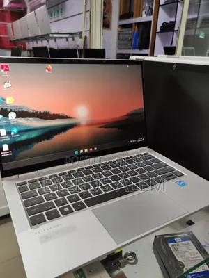 New Laptop HP EliteBook x360 1040 G7 16GB Intel Core i5 SSD 512GB