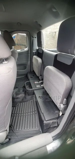 Toyota Tacoma 2012 Black