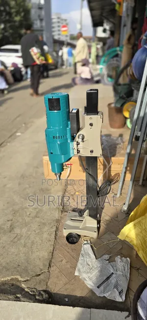 Makida Coredrill 3800w