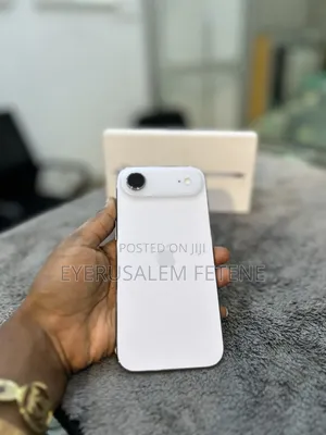 New Apple iPhone 17e 256 GB White