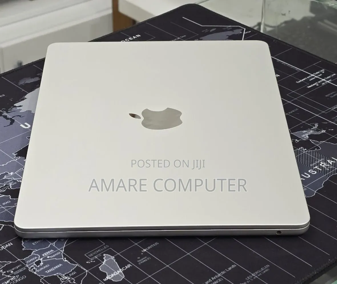 New Laptop Apple MacBook Air 2022 M2 16GB Apple M2 SSD 512GB