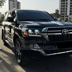 Toyota Land Cruiser 2021 Black