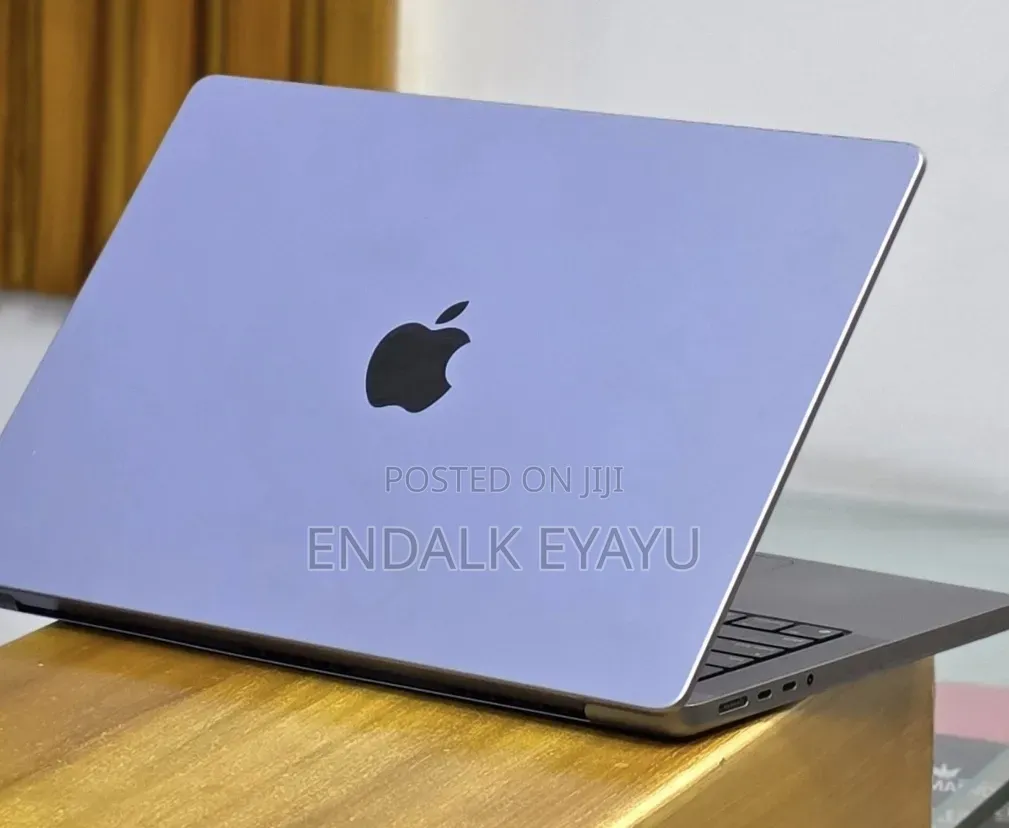 New Laptop Apple MacBook Pro 16GB Apple M1 Pro SSD 1T