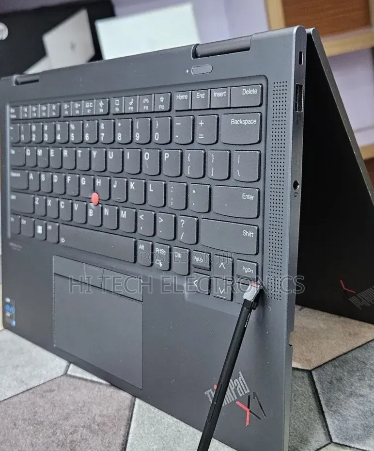 New Laptop Lenovo ThinkPad X1 Yoga 16GB Intel Core i7 SSD 512GB