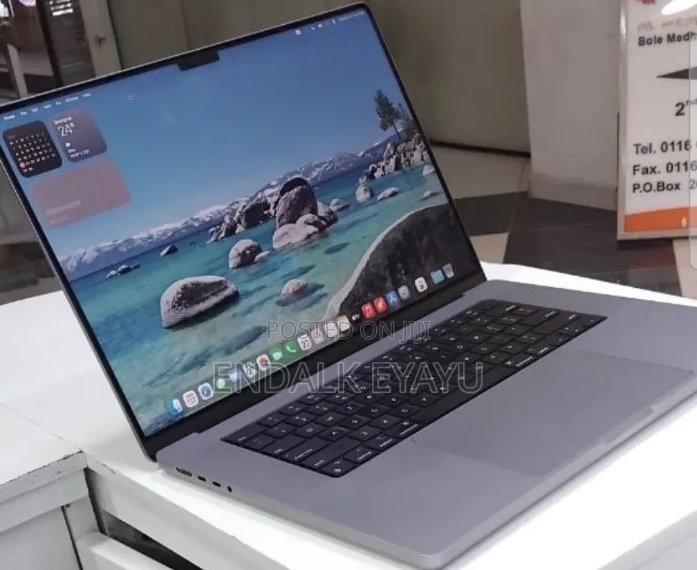 New Laptop Apple MacBook Pro 2021 M1 32GB Apple M1 Pro SSD 1T