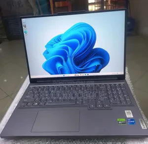 New Laptop Lenovo 16GB Intel Core i7 SSD 1T