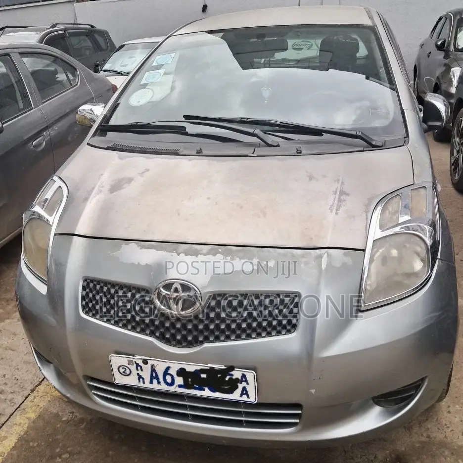 Toyota Yaris 2007 Gray
