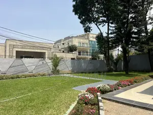 5bdrm House in Total 3 Koter, Nifas Silk-Lafto for rent