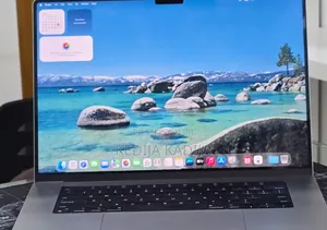 New Laptop Apple MacBook Pro 2021 M1 32GB Apple M1 Pro SSD 512GB