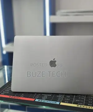New Laptop Apple MacBook Pro 2019 32GB Intel Core i9 SSD 1T