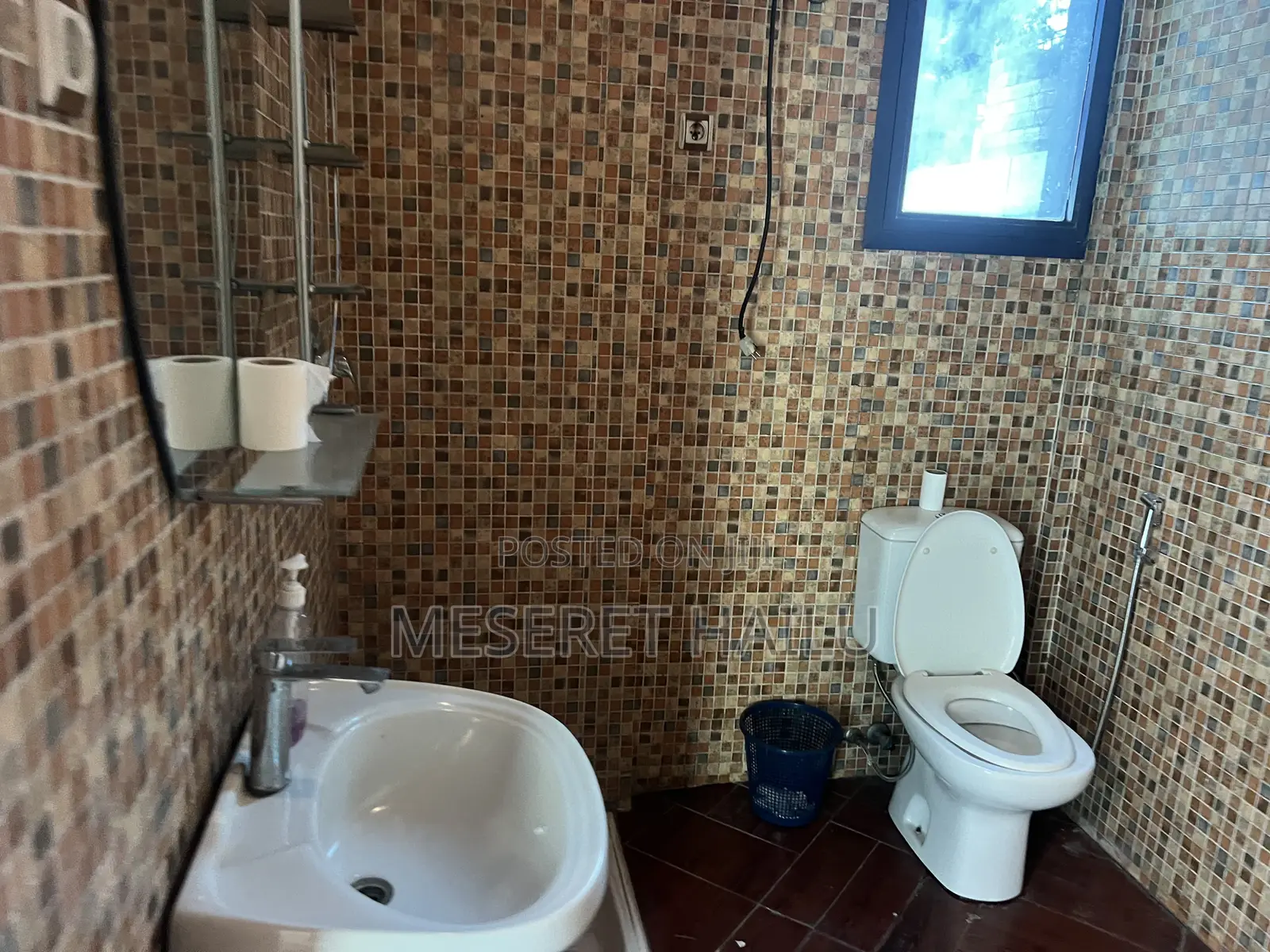 5bdrm House in Total 3 Koter, Nifas Silk-Lafto for rent