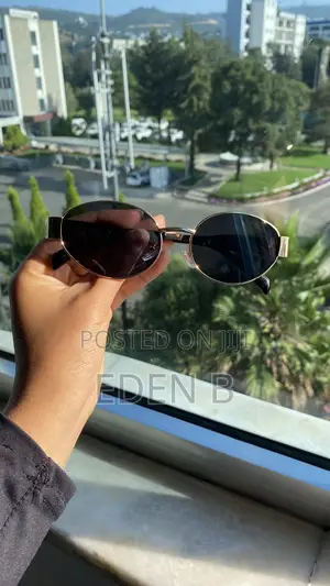 Oval Sunglass