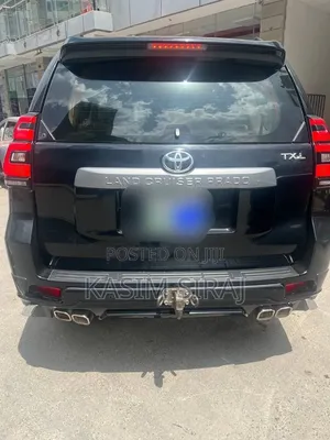 Toyota Land Cruiser Prado 2022 Gray