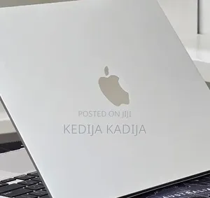 New Laptop Apple MacBook Air 2022 M2 16GB Apple M2 SSD 512GB