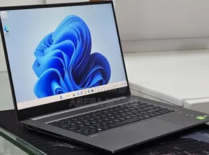 New Laptop HP ZBook 15 32GB Intel Core i7 SSD 512GB