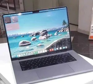 New Laptop Apple MacBook Pro 2020 M1 32GB AMD A10 SSD 1T