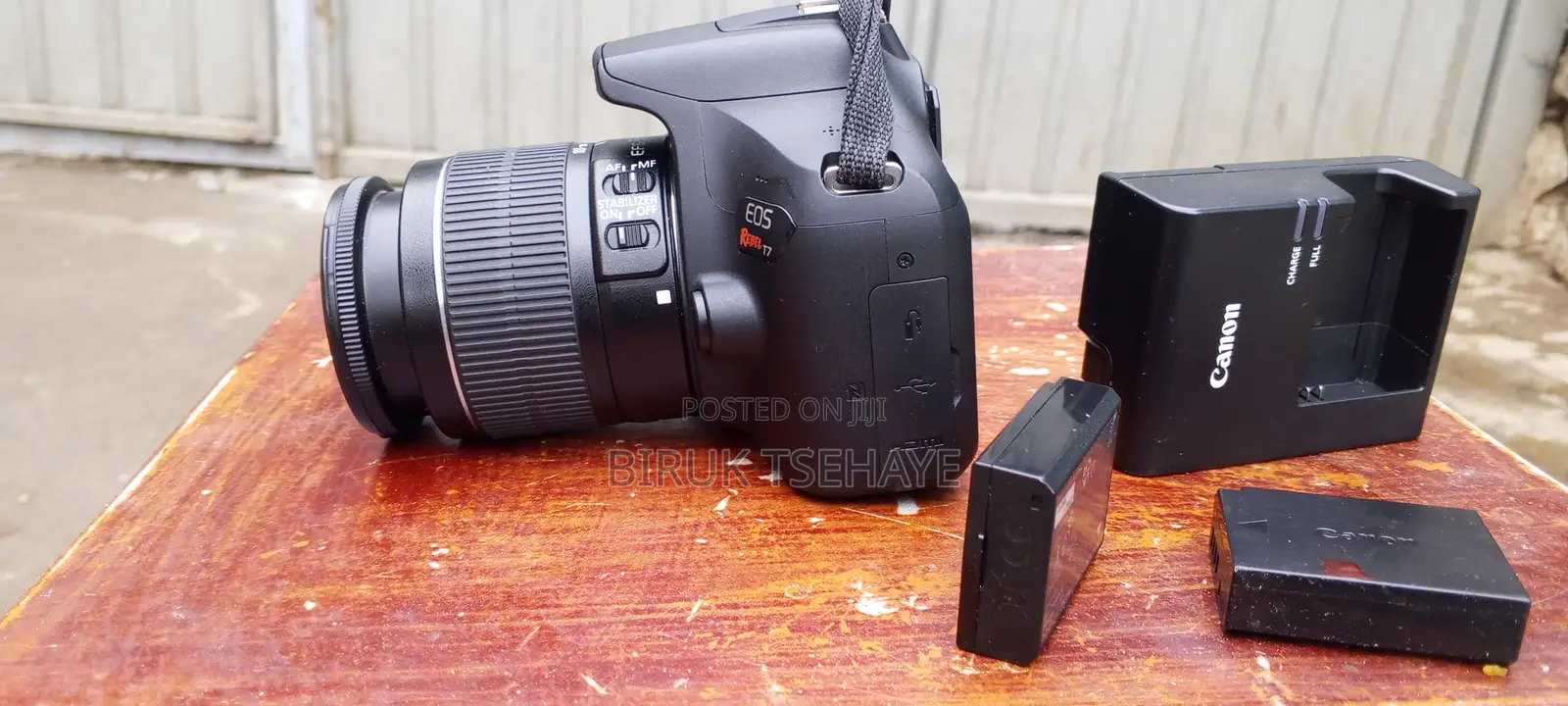 Cannon Eos Rebel T7 and Camera Withe Bag Battry Charger