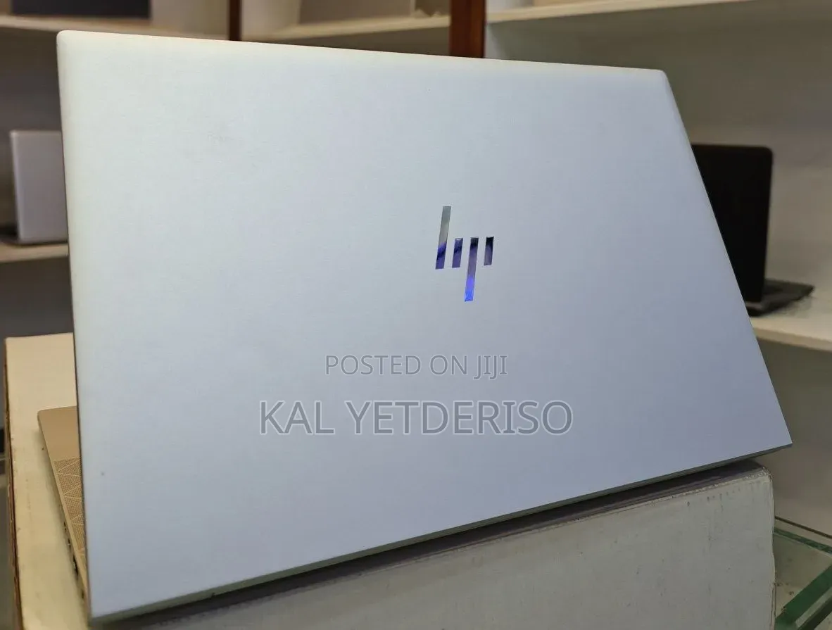 New Laptop HP EliteBook 840 8GB Intel Core i5 SSD 512GB