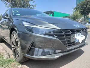 Hyundai Avante 2021 Gray