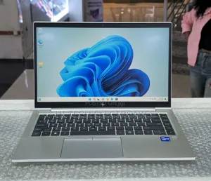 New Laptop HP EliteBook 840 G8 16GB Intel Core i7 SSD 512GB