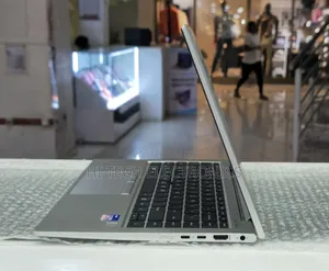New Laptop HP EliteBook 840 G8 16GB Intel Core i7 SSD 512GB