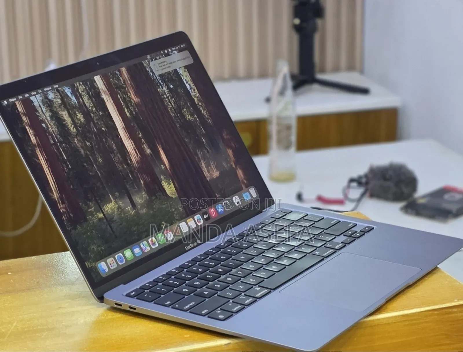 New Laptop Apple MacBook Air 2020 M1 16GB Apple M1 SSD 256GB