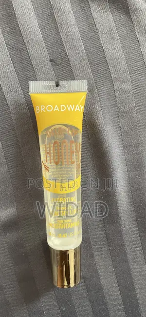 Long Lasting Broadway Lip Glosses