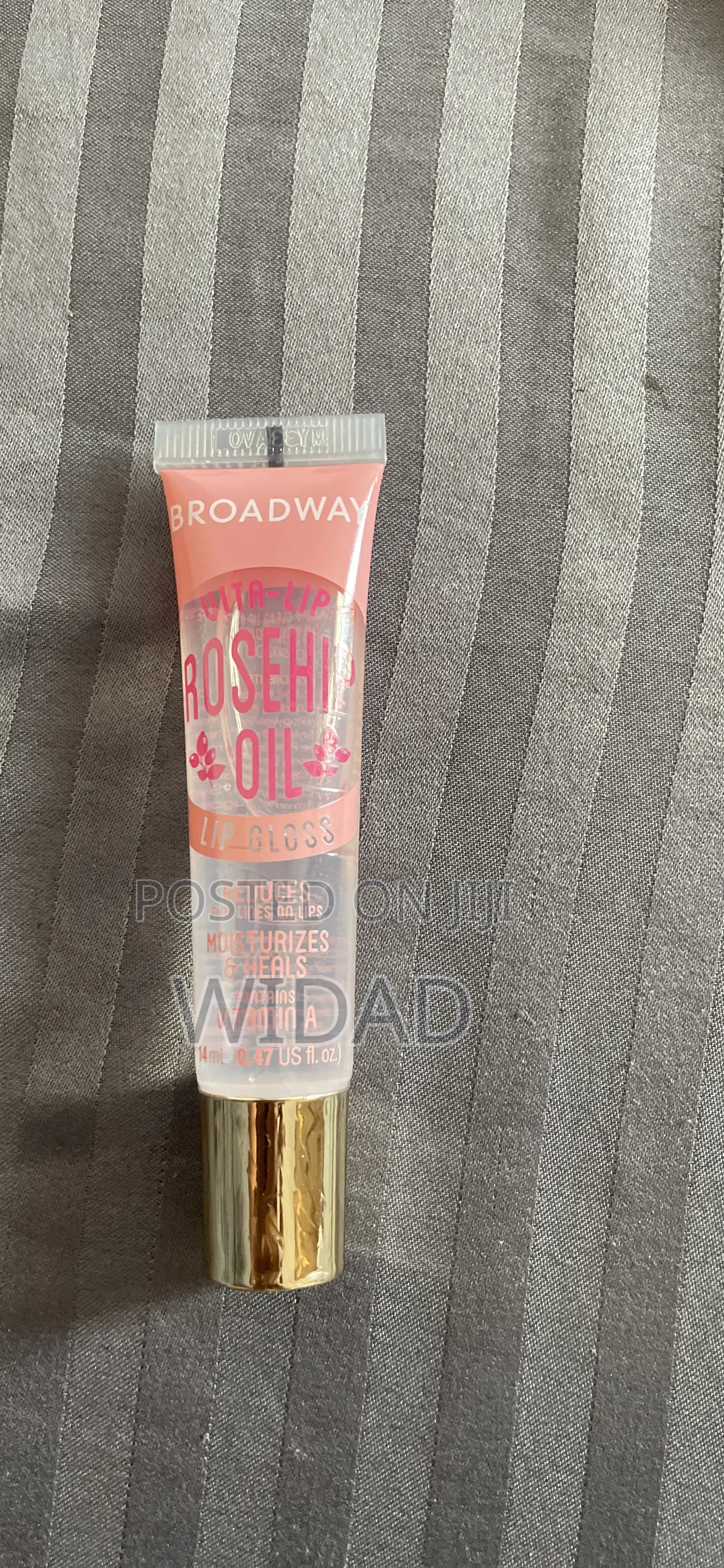 Long Lasting Broadway Lip Glosses