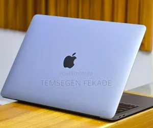 New Laptop Apple MacBook Pro 2021 M1 16GB Apple M1 SSD 256GB