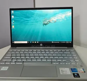 New Laptop HP Pavilion 13 8GB Intel Core i5 SSD 512GB