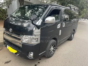 Toyota HiAce 2006