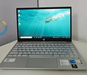 New Laptop HP Pavilion 13 8GB Intel Core i5 SSD 512GB