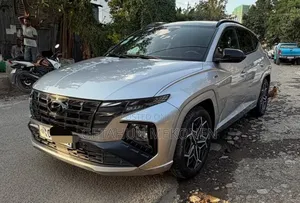 Hyundai Tucson 2022 Silver