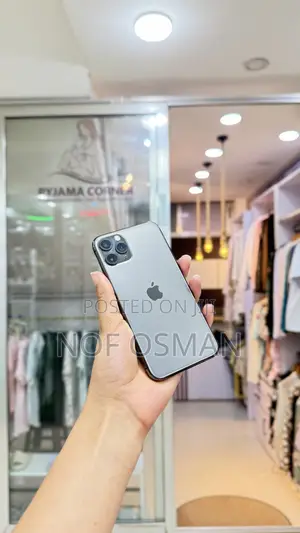 Apple iPhone 11 Pro 64 GB Gray