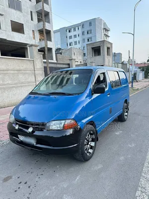 Toyota HiAce 1999 Blue