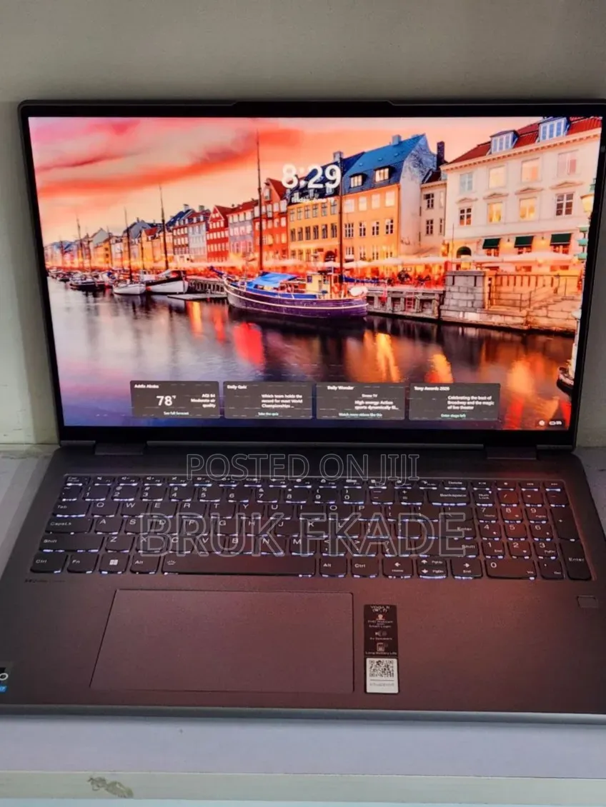 New Laptop Lenovo Yoga 7i 16GB Intel Core i7 SSD 512GB