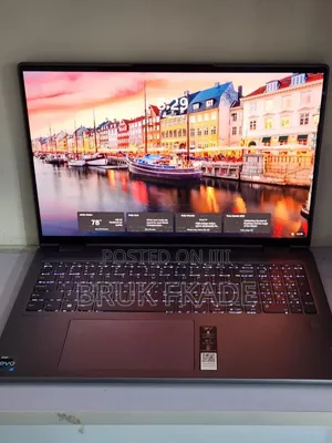 New Laptop Lenovo Yoga 7i 16GB Intel Core i7 SSD 512GB