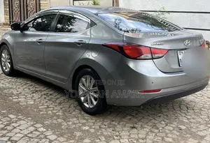 Hyundai Elantra 2014