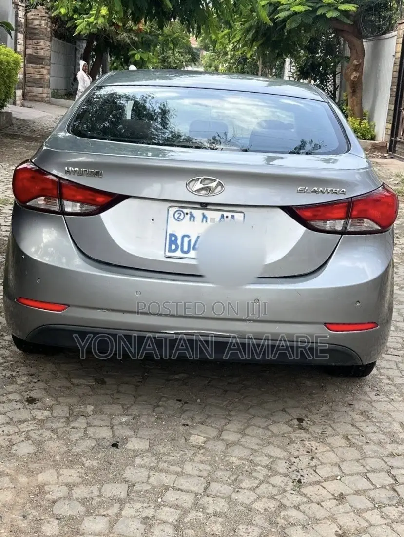 Hyundai Elantra 2014
