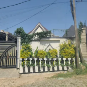 5bdrm Villa in Addis Abeba, Bole for sale