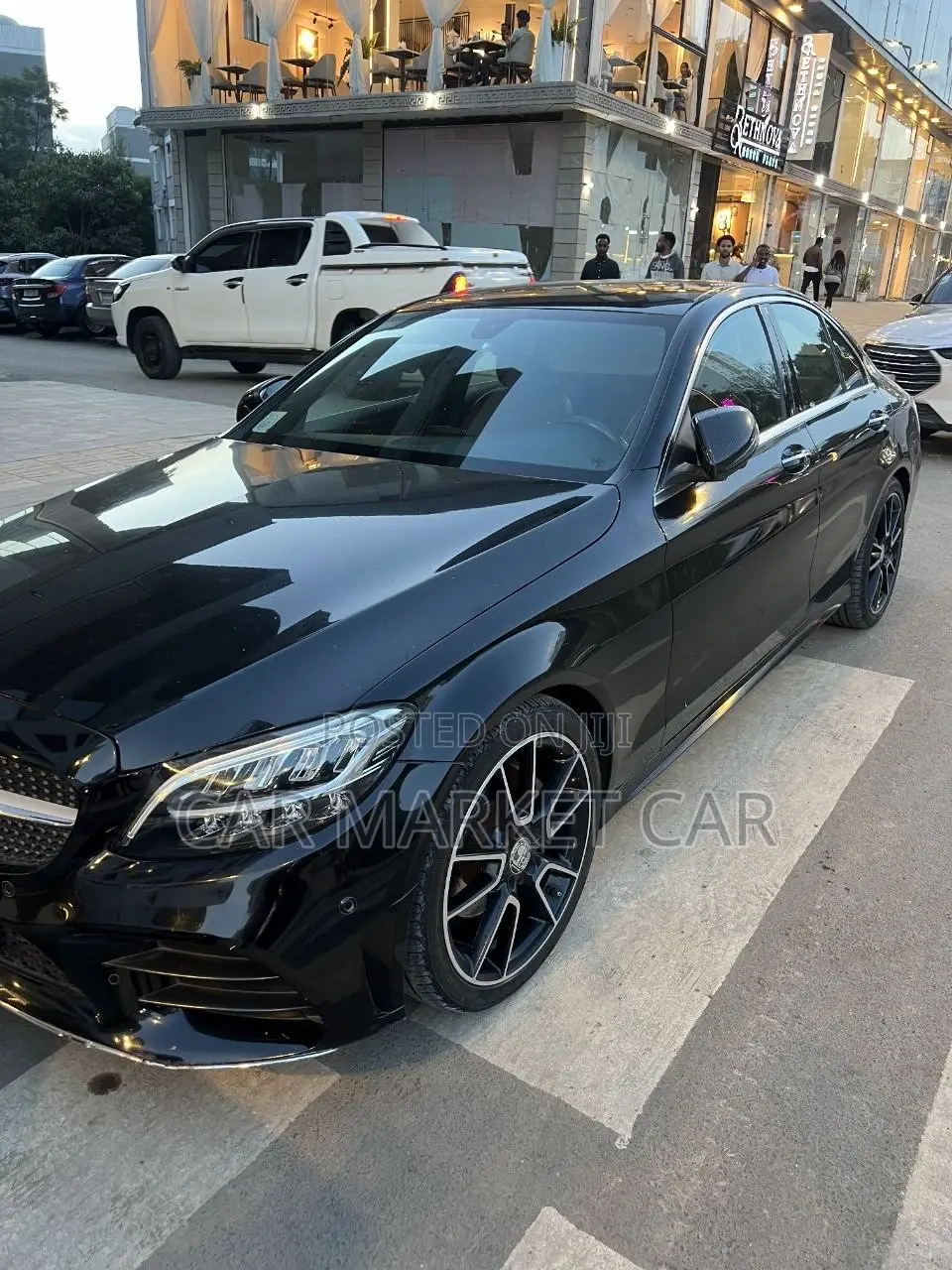 Mercedes-Benz C200 2019 Black