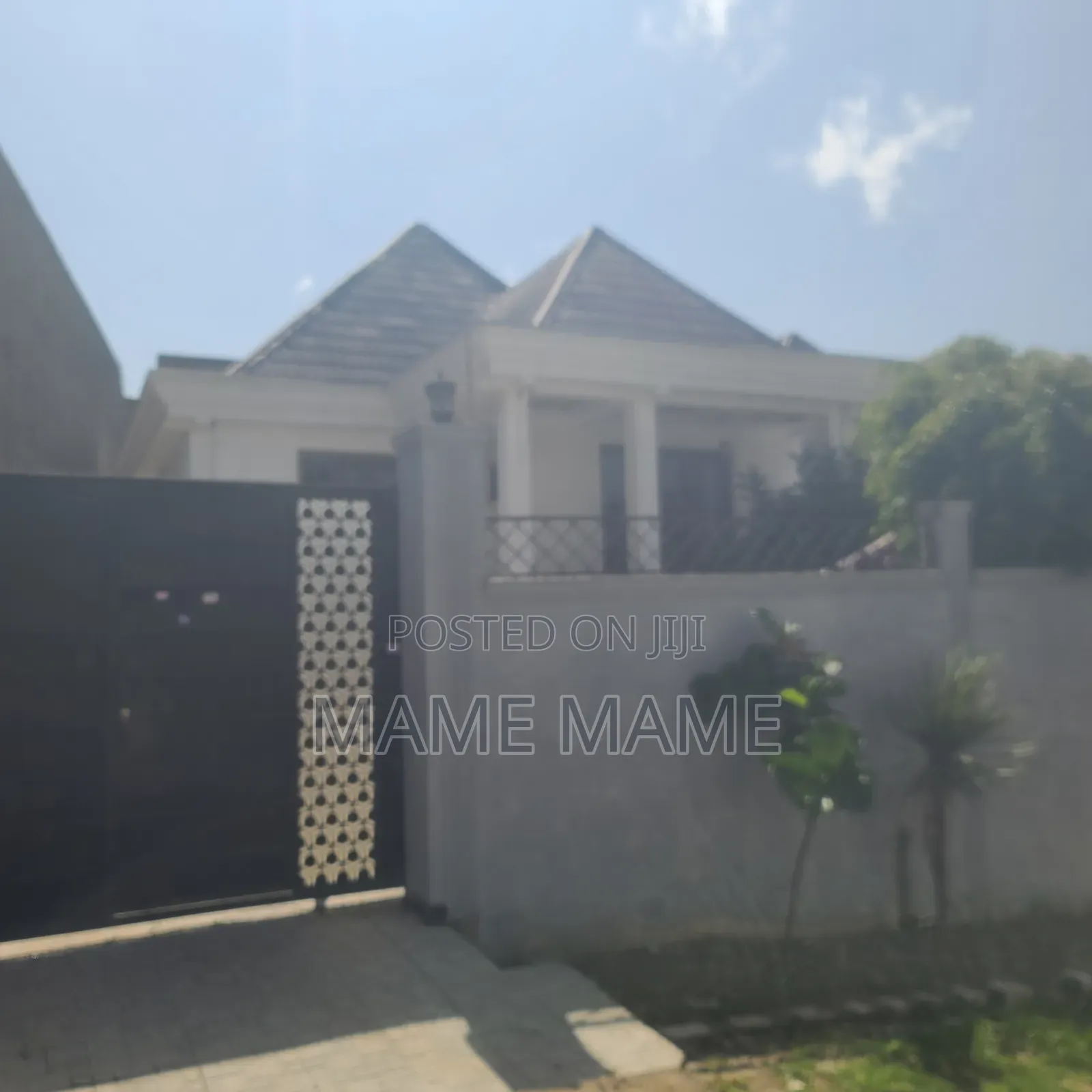 5bdrm Villa in Addis Abeba, Bole for sale