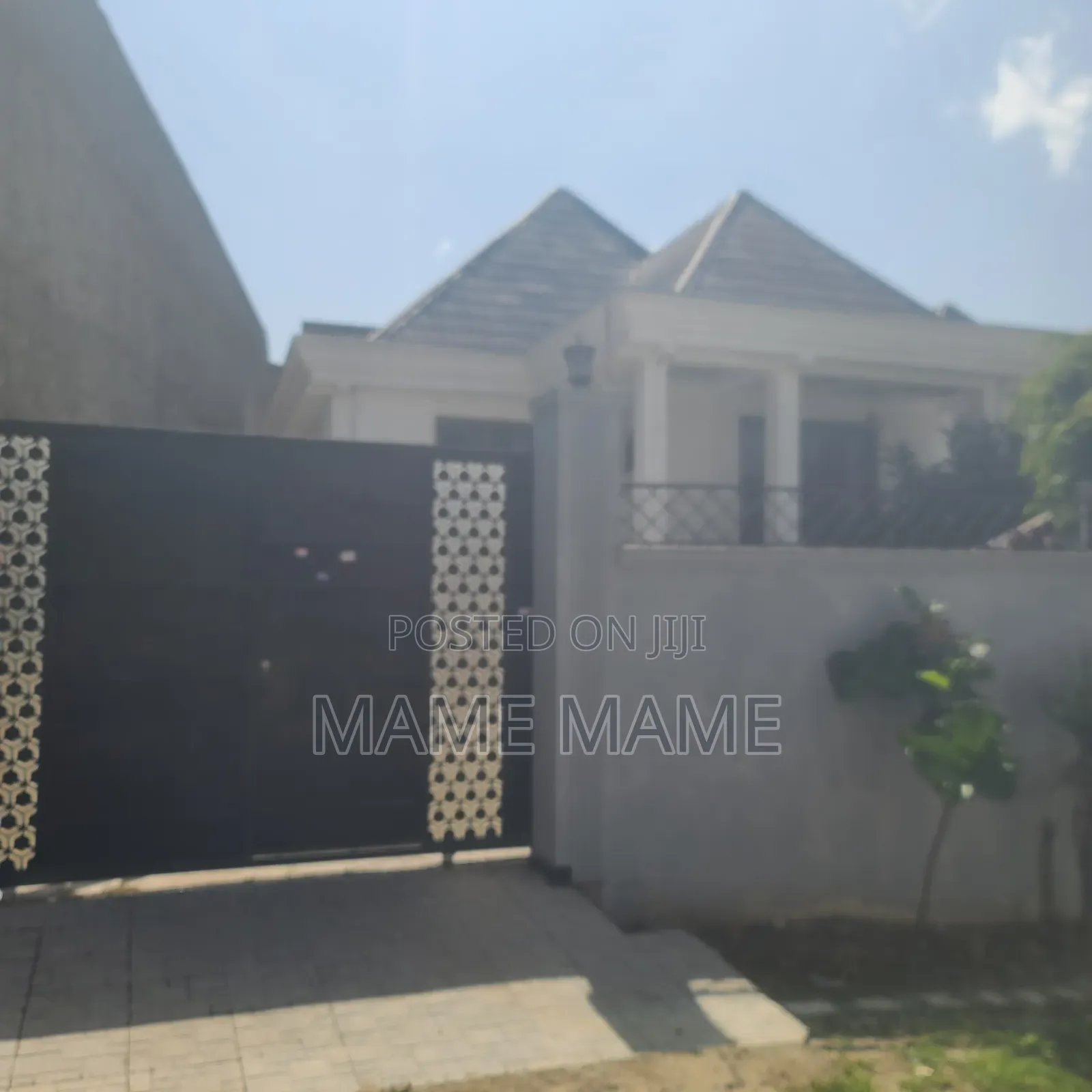 5bdrm Villa in Addis Abeba, Bole for sale