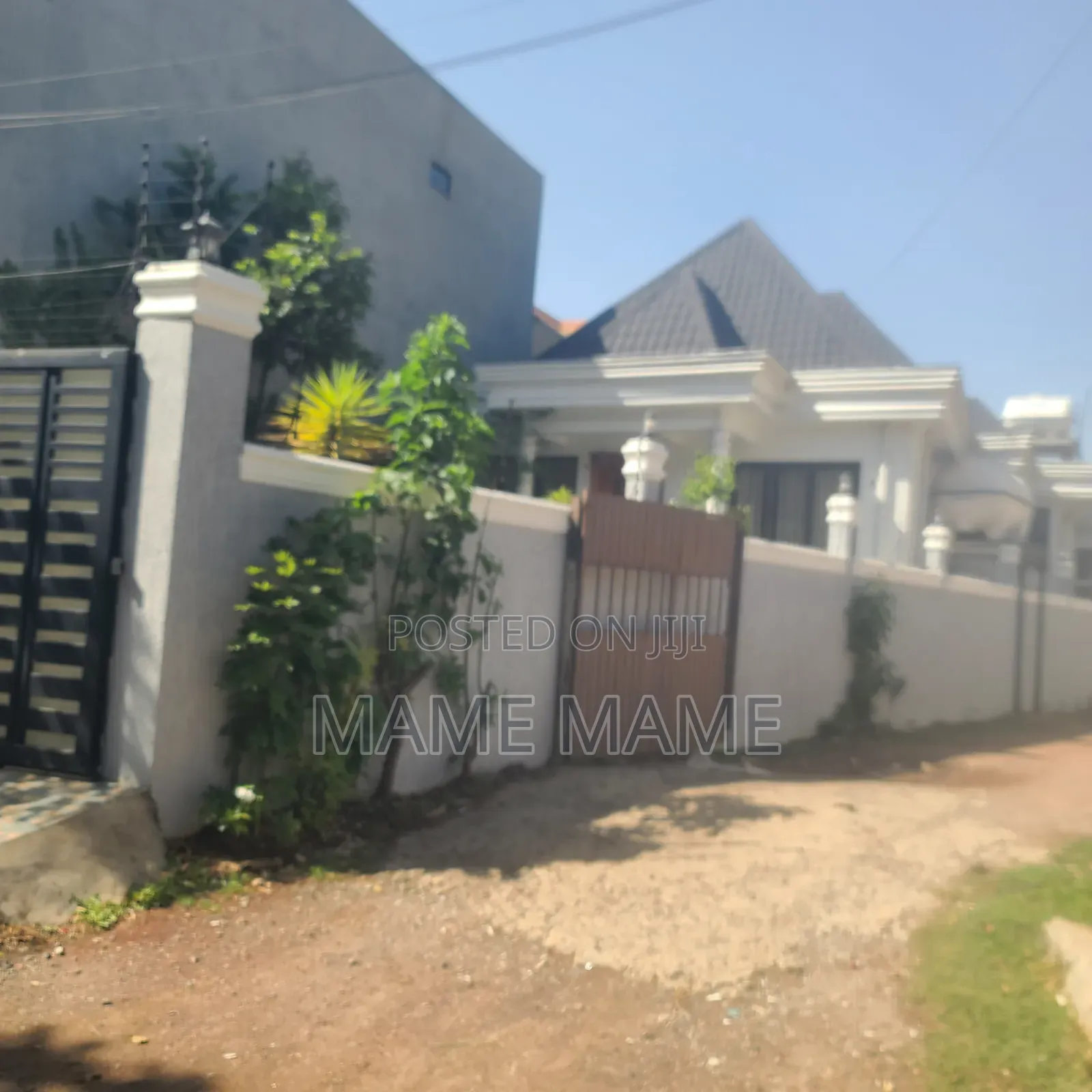 5bdrm Villa in Addis Abeba, Bole for sale