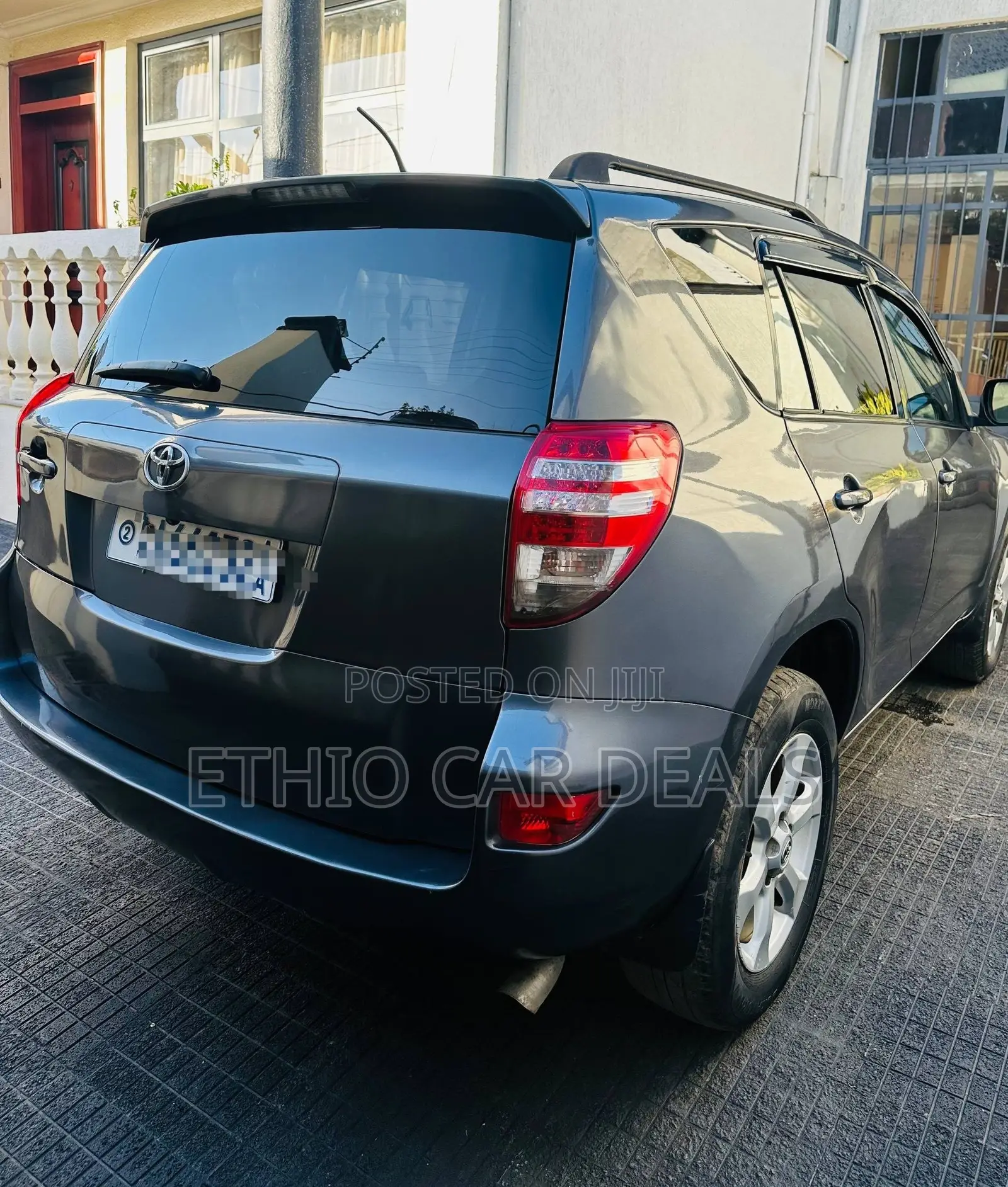 Toyota RAV4 2010 Green
