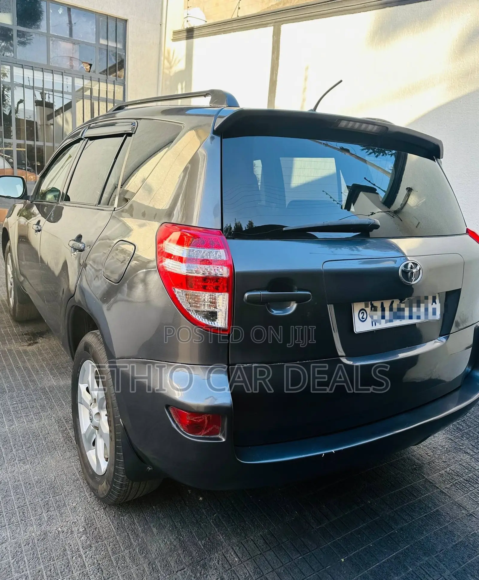 Toyota RAV4 2010 Green