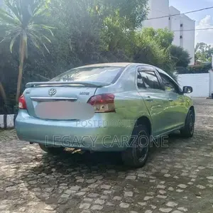 Toyota Yaris 2008 Green