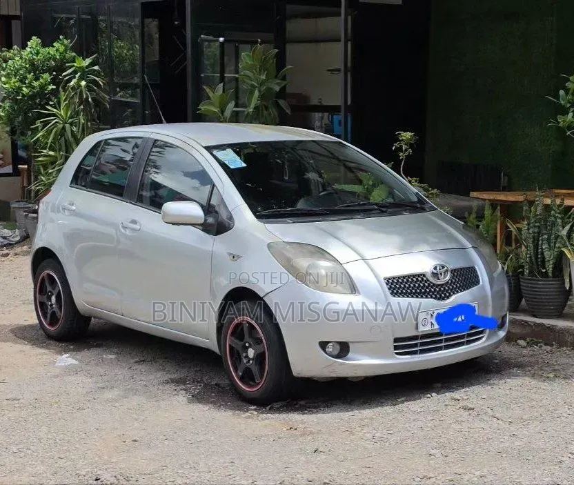 Toyota Yaris 2008 Silver