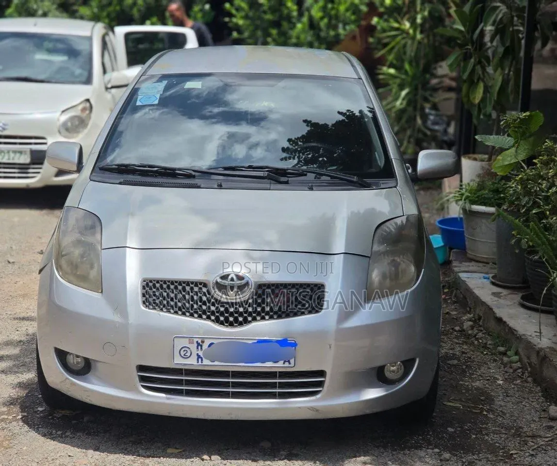 Toyota Yaris 2008 Silver